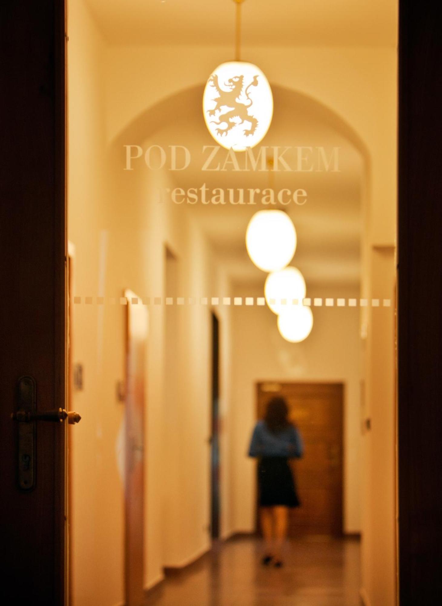 Hotel Pod Zamkem Boskovice Bagian luar foto